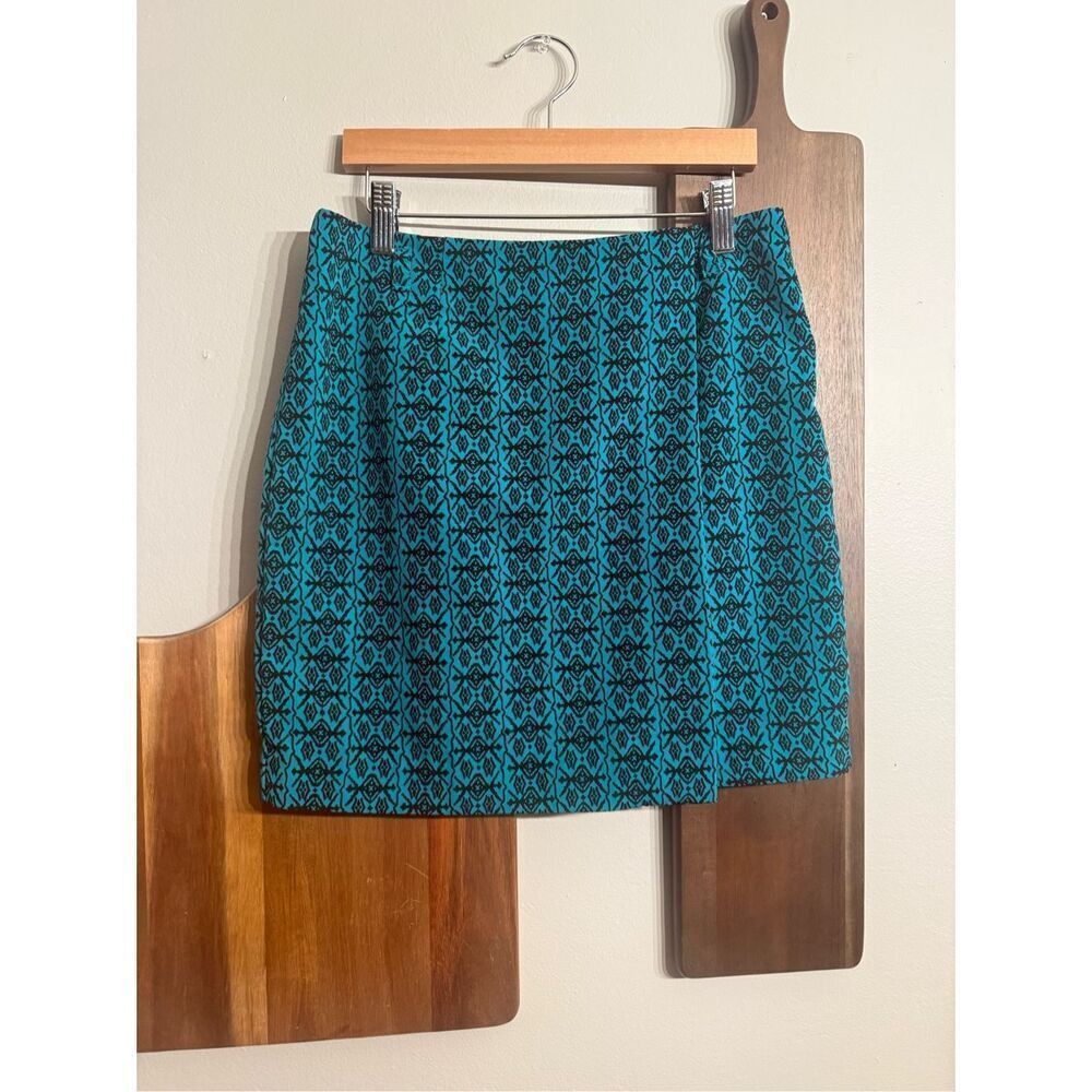 Forever 21 teal printed wrap skirt size XS